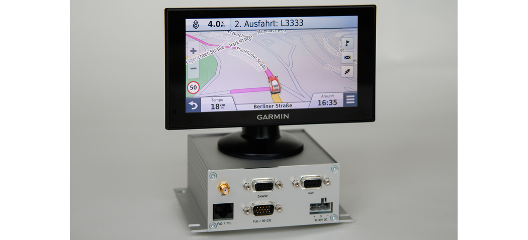 Die Adresse wird bei der Alarmierung von DIVERA 24/7 zur NBX-Box und somit automatisch an das im Fahrzeug installierte Navigationsgerät versendet.